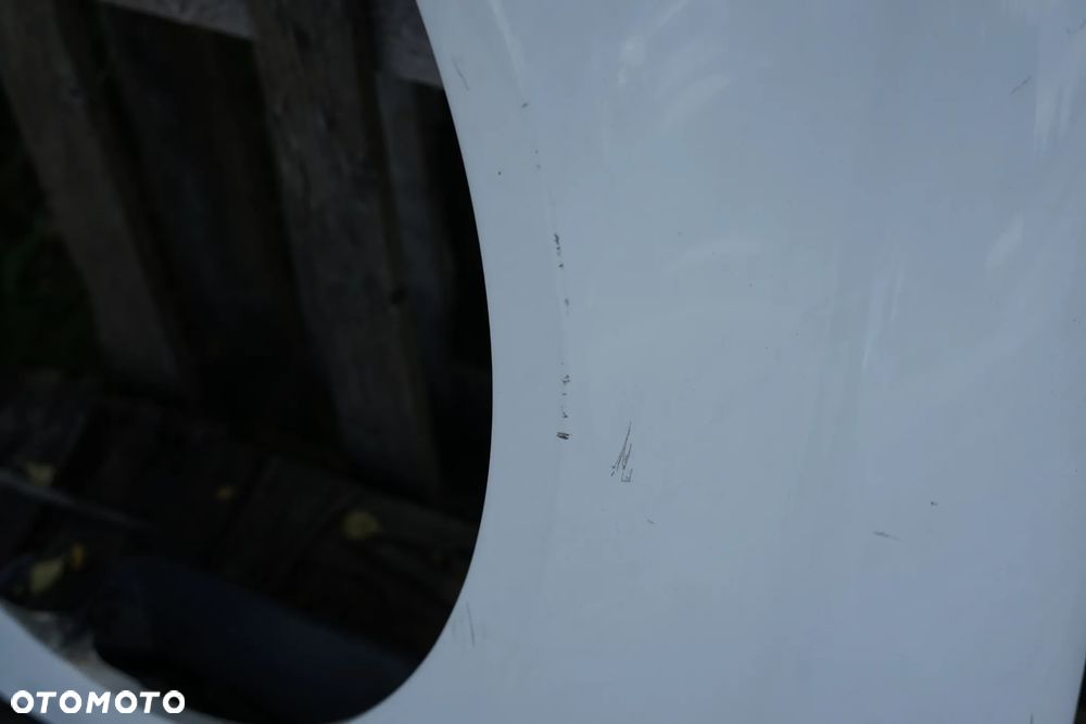 Błotnik przód przedni lewy Volkswagen Golf V Kombi LB9A - 3