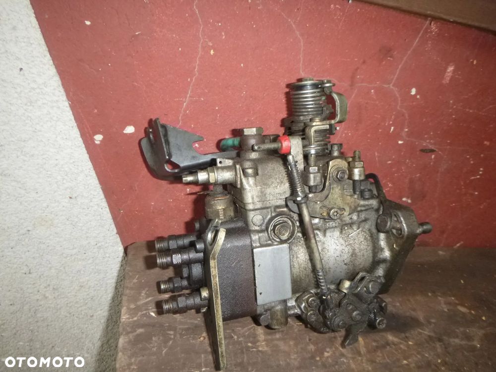 POMPA WTRYSKOWA VW T4 GOLF III AUDI 1,9D SPRAWNA - 2