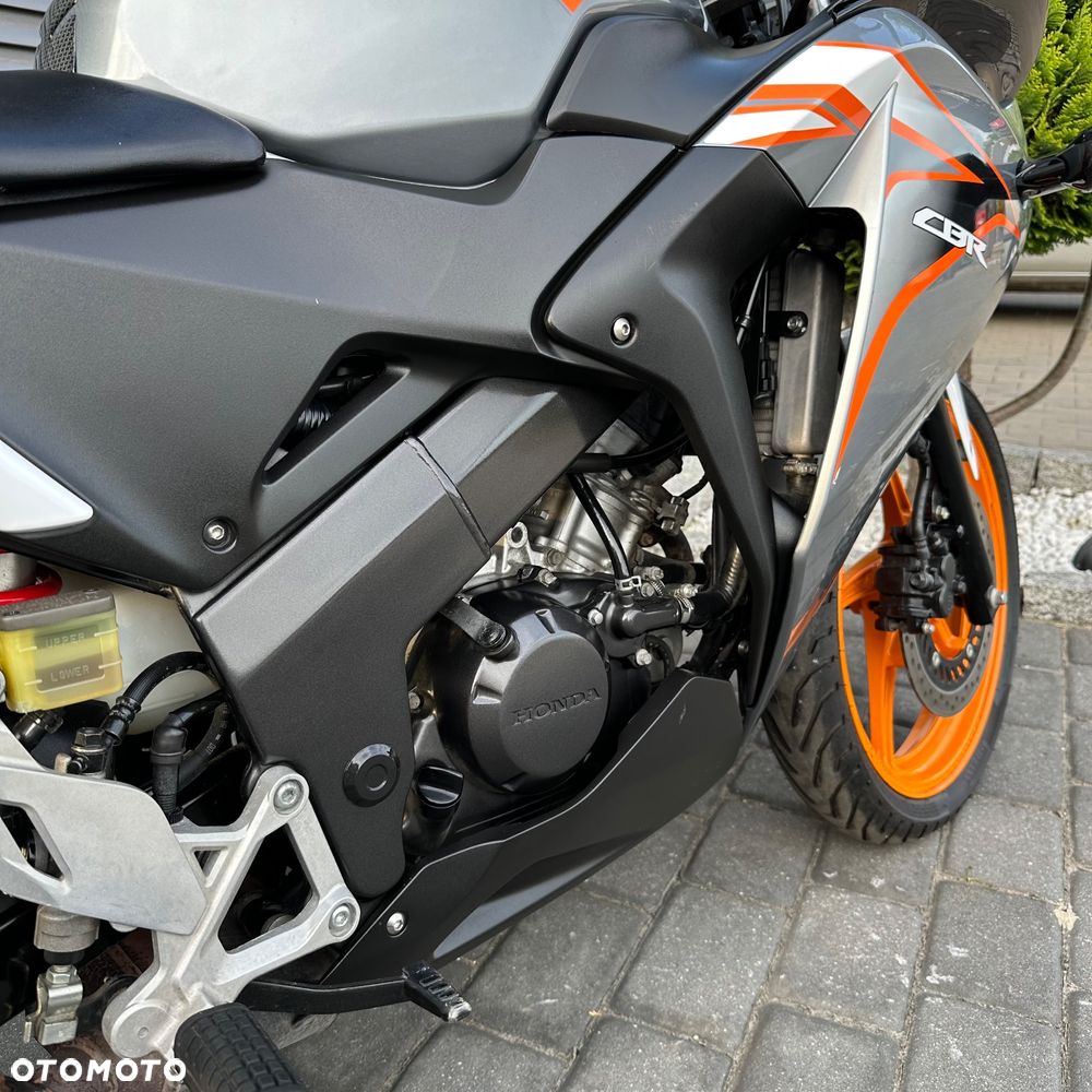 Honda CBR - 10
