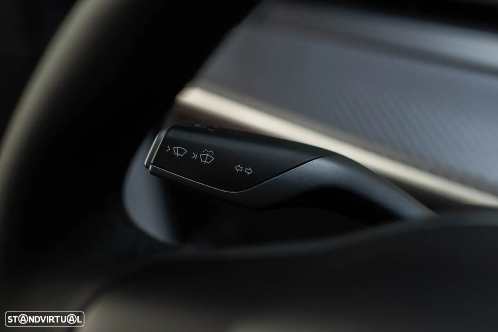 Tesla Model 3 Standard Range Plus RWD - 25