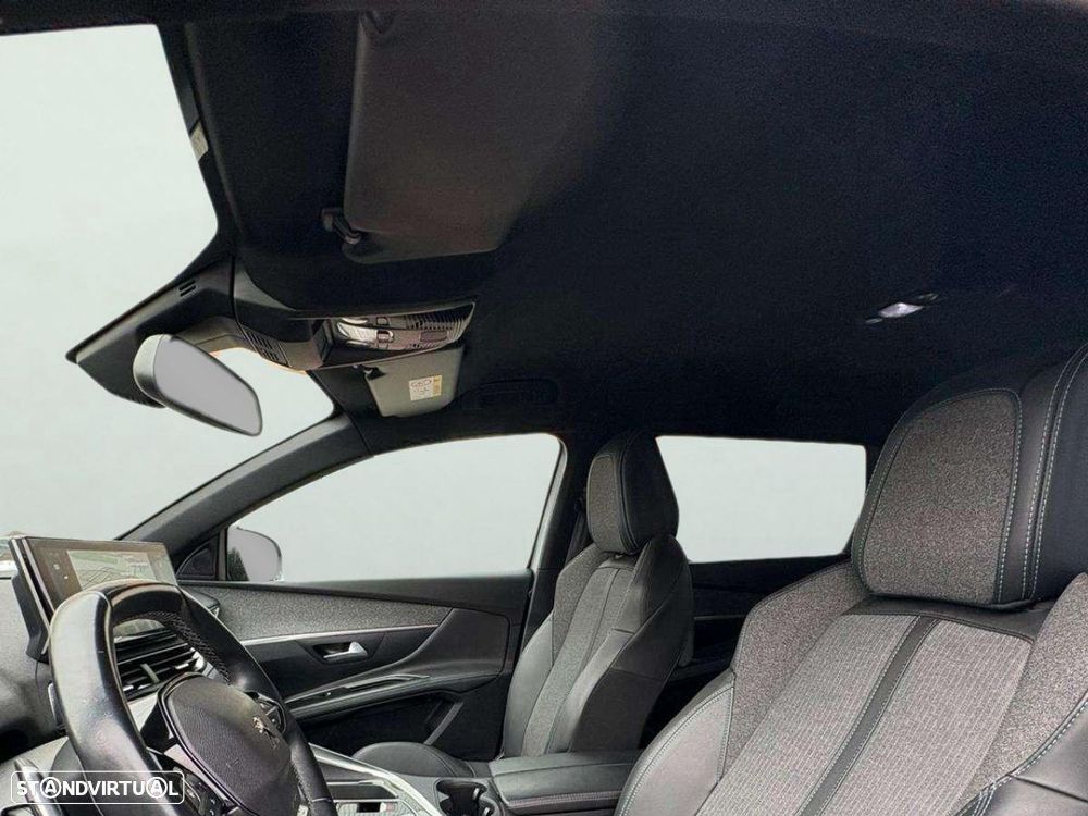 Peugeot 5008 1.5 BlueHDi Allure Pack EAT8 - 17