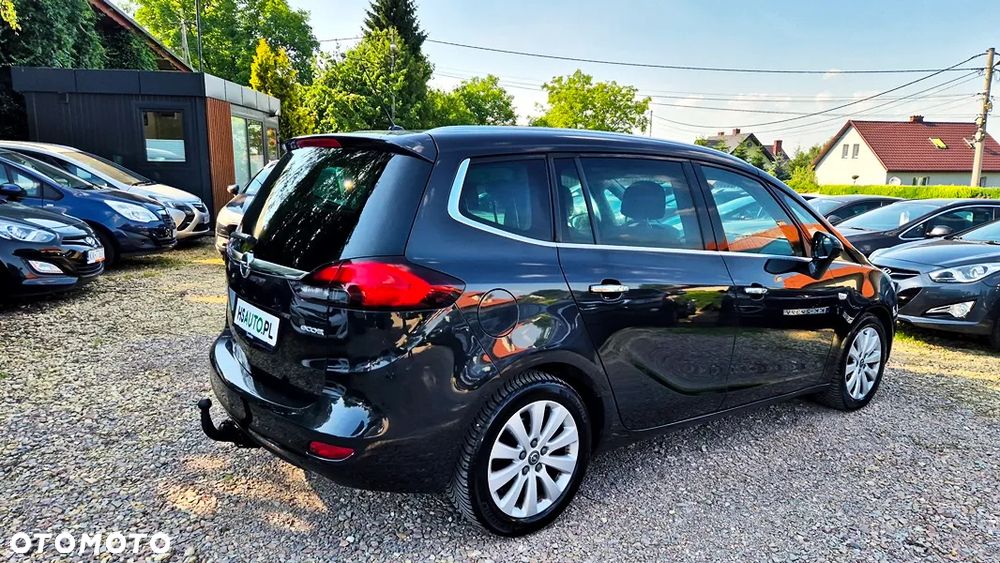 Opel Zafira - 12