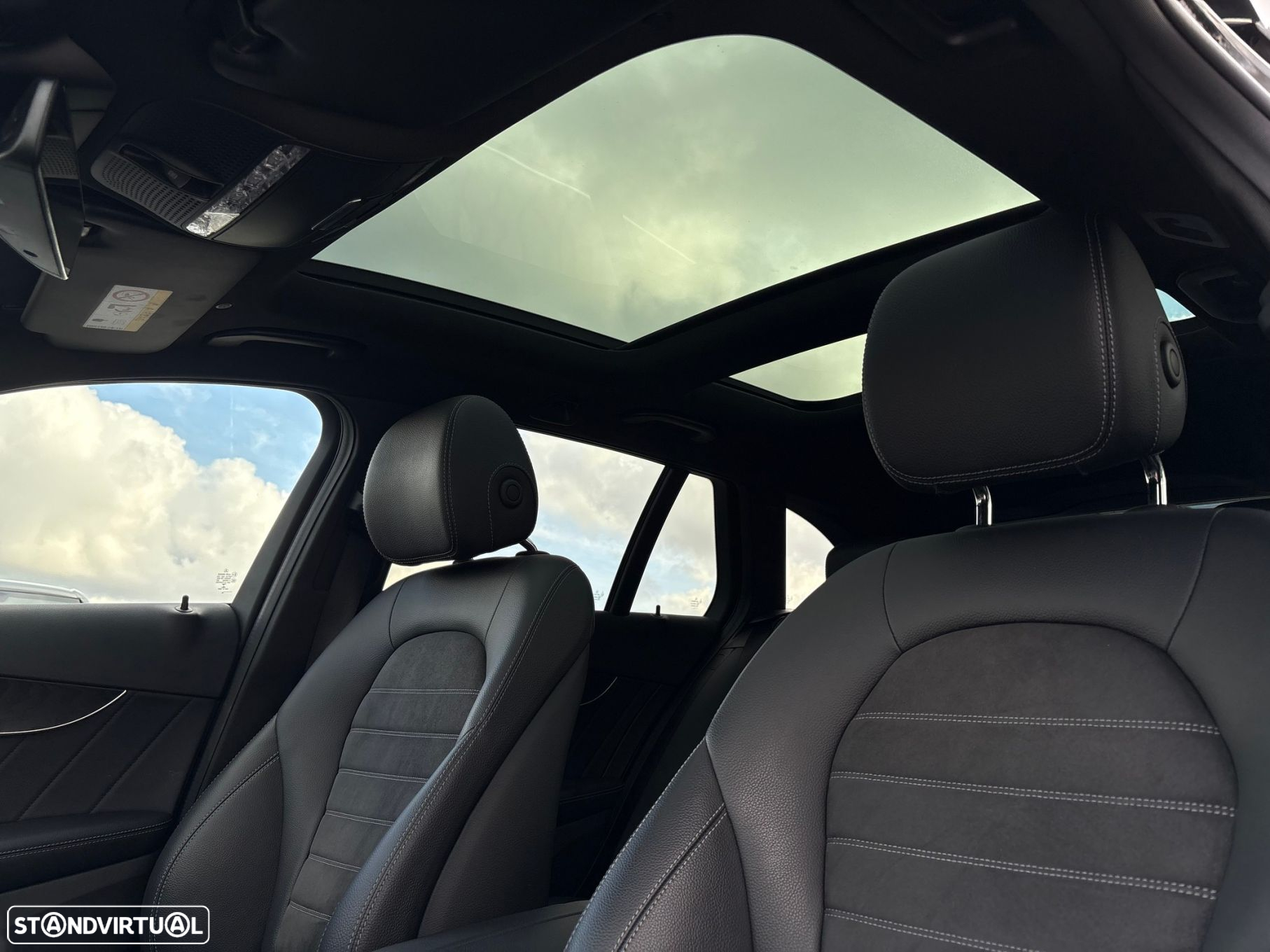 Mercedes-Benz C 300 de AMG Line - 35