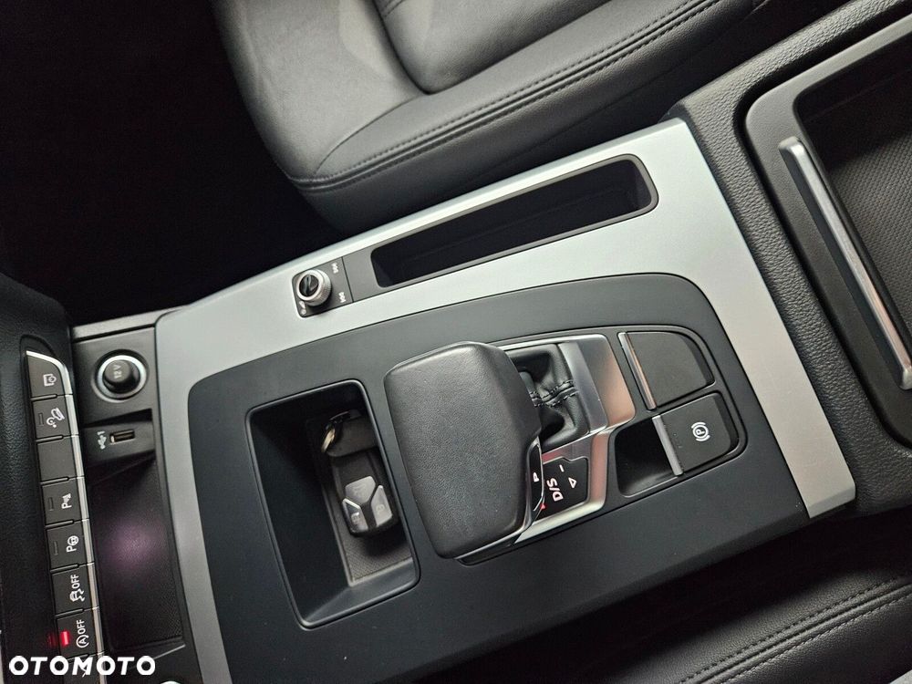 Audi Q5 Sportback - 26