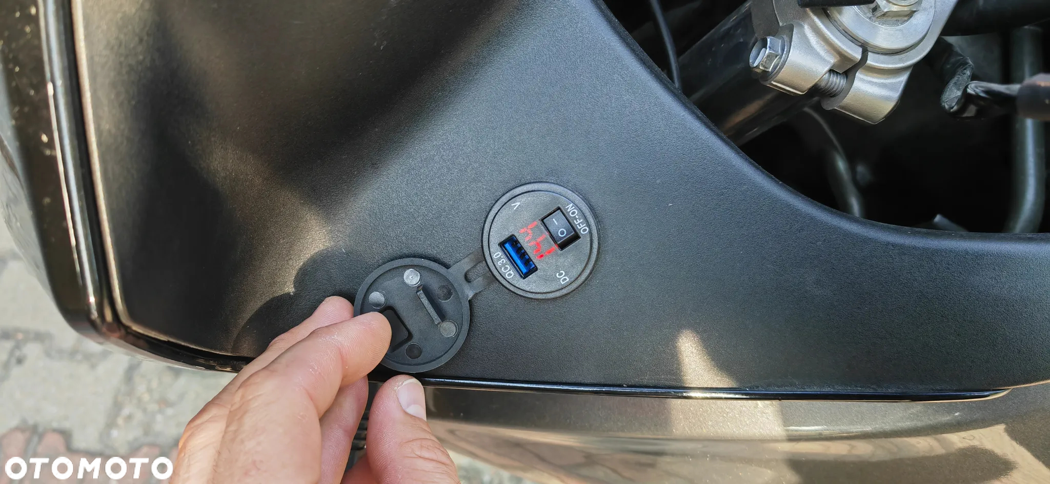 Suzuki DL - 13