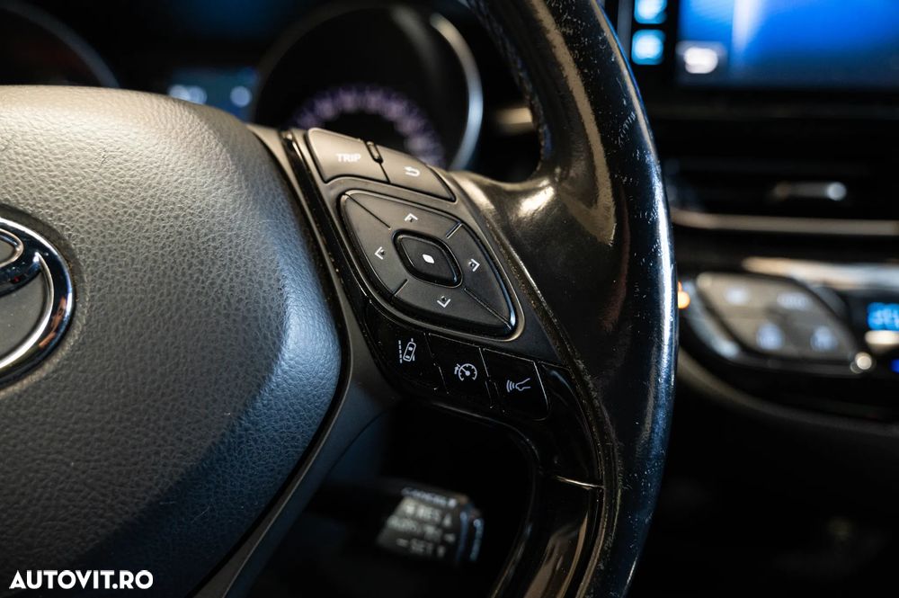 Toyota C-HR 1.8 HSD 4x2 CVT C-lassy - 21