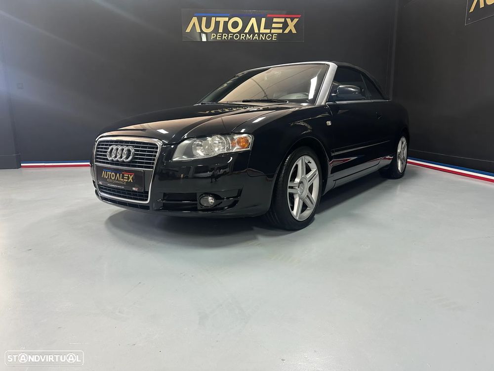 Audi A4 Cabrio 2.0 TDi Exclusive - 59