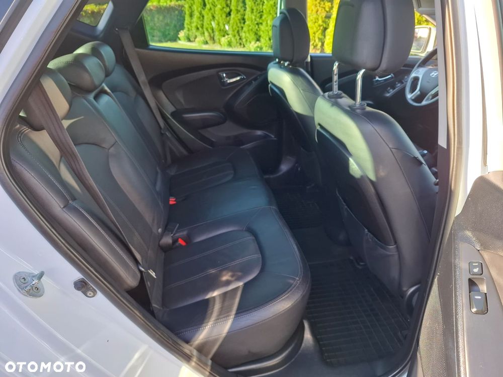 Hyundai ix35 1.7 CRDi 2WD Fifa World Cup Edition - 31
