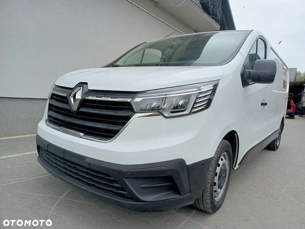 Renault Trafic - 1