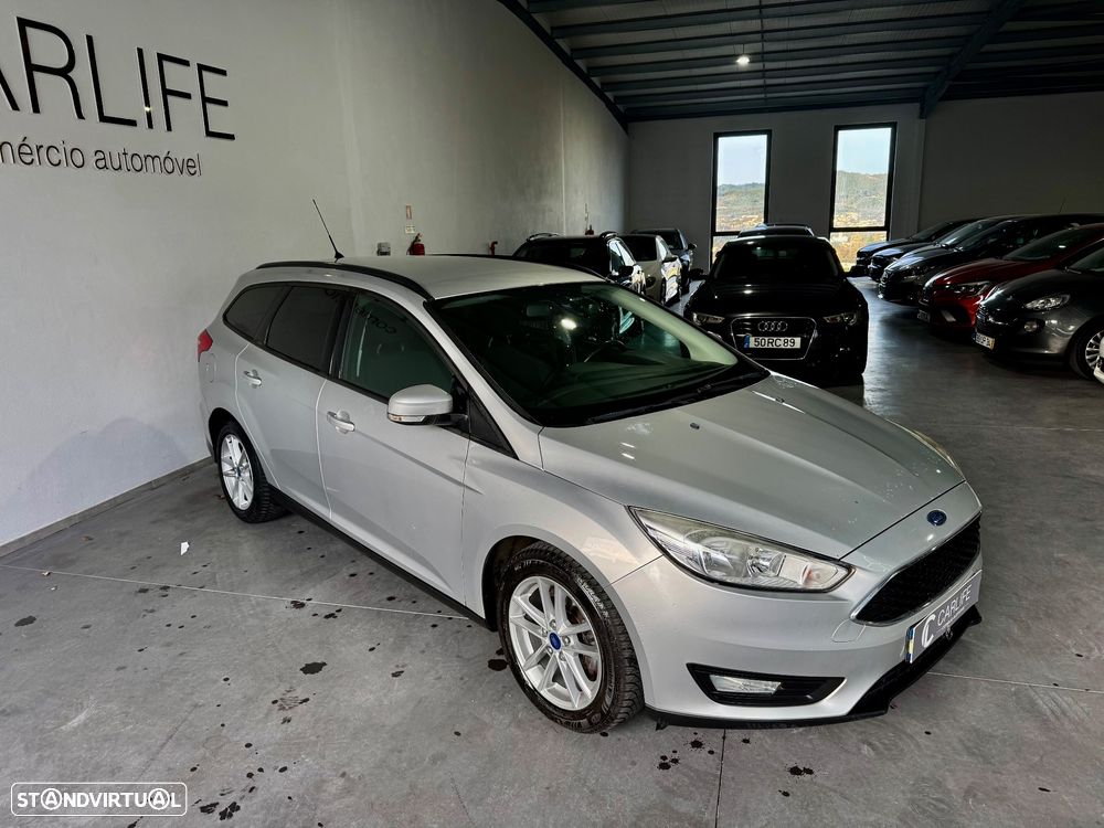 Ford Focus SW 1.6 TDCi DPF S&S Titanium - 21