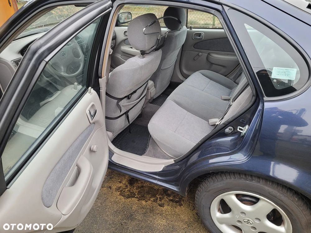 Toyota Corolla 1.4 VVT-i - 5