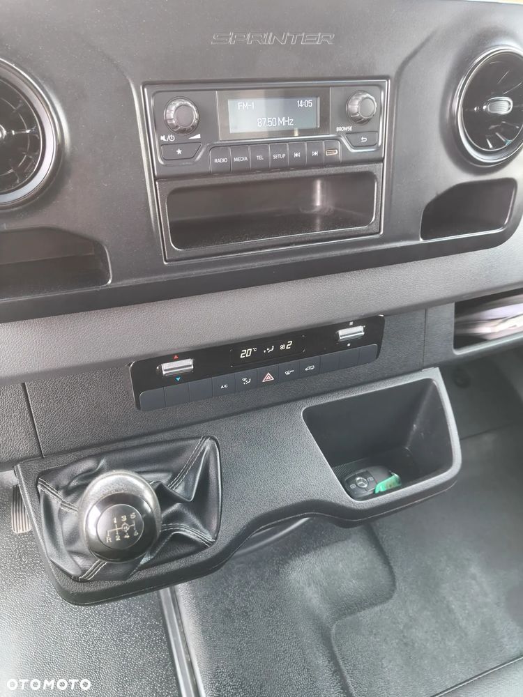 Mercedes-Benz sprinter 519 - 11