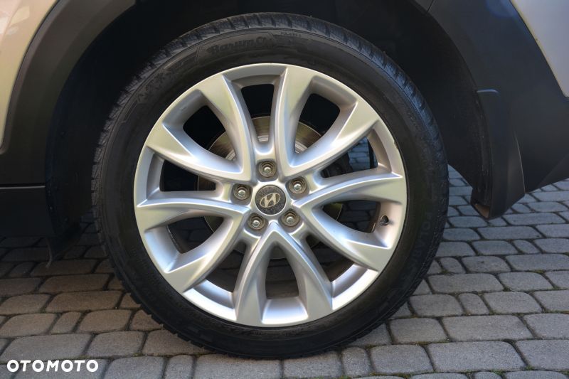 Hyundai Tucson 1.6 T-GDI GO 4WD - 27