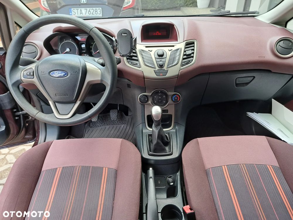 Ford Fiesta 1.25 SYNC Edition - 10