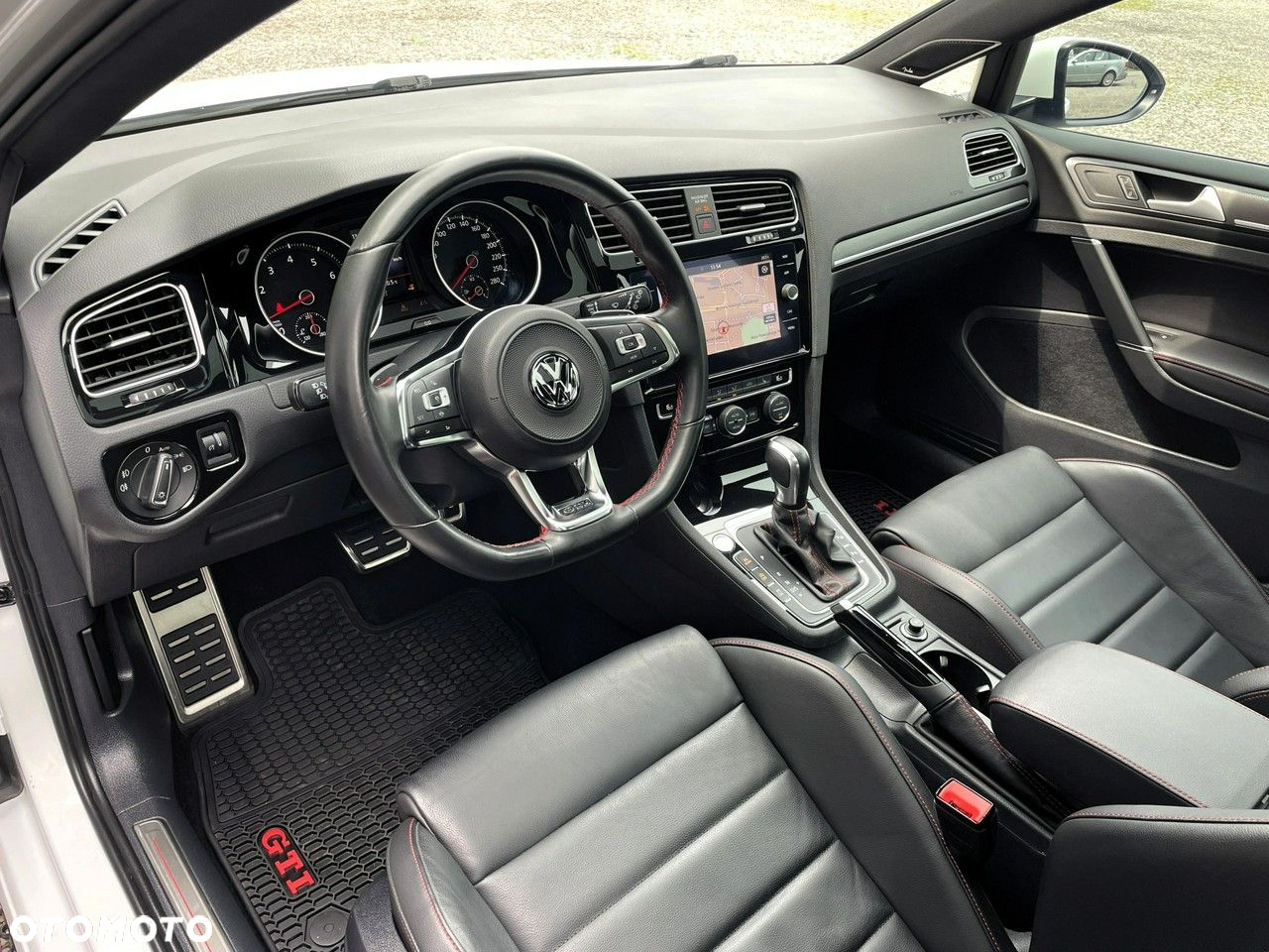 Volkswagen Golf GTI 2.0 TSI OPF DSG Performance - 9