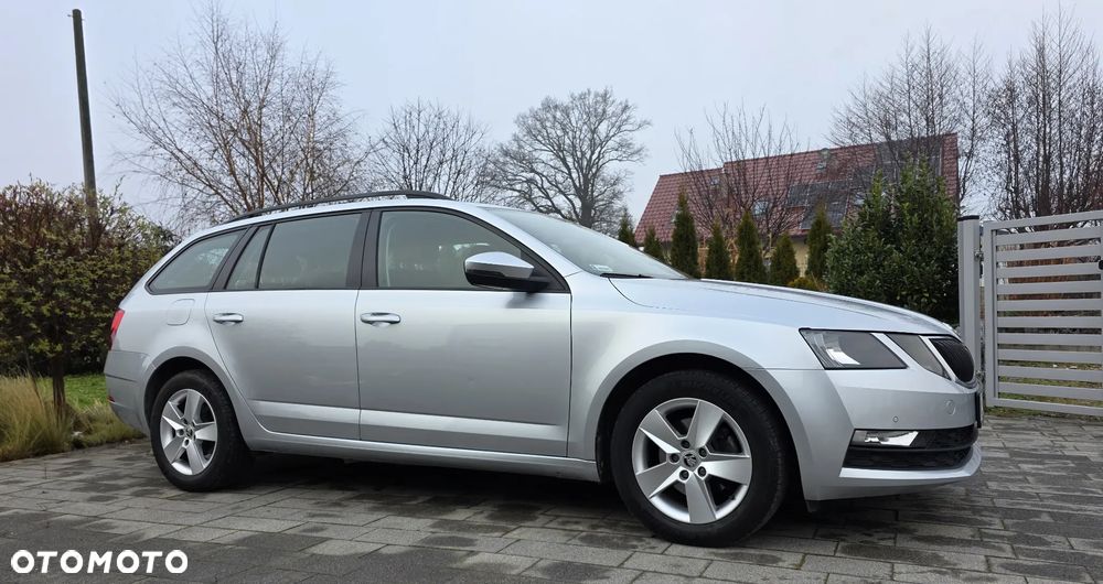 Skoda Octavia 1.5 TSI ACT Ambition - 2