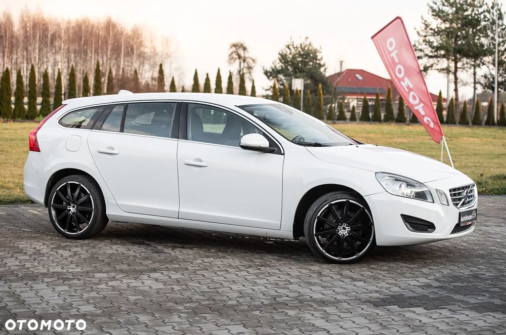 Volvo V60 2.0T Summum - 12