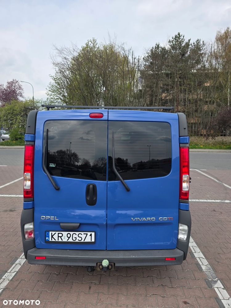 Opel VIVARO - 9