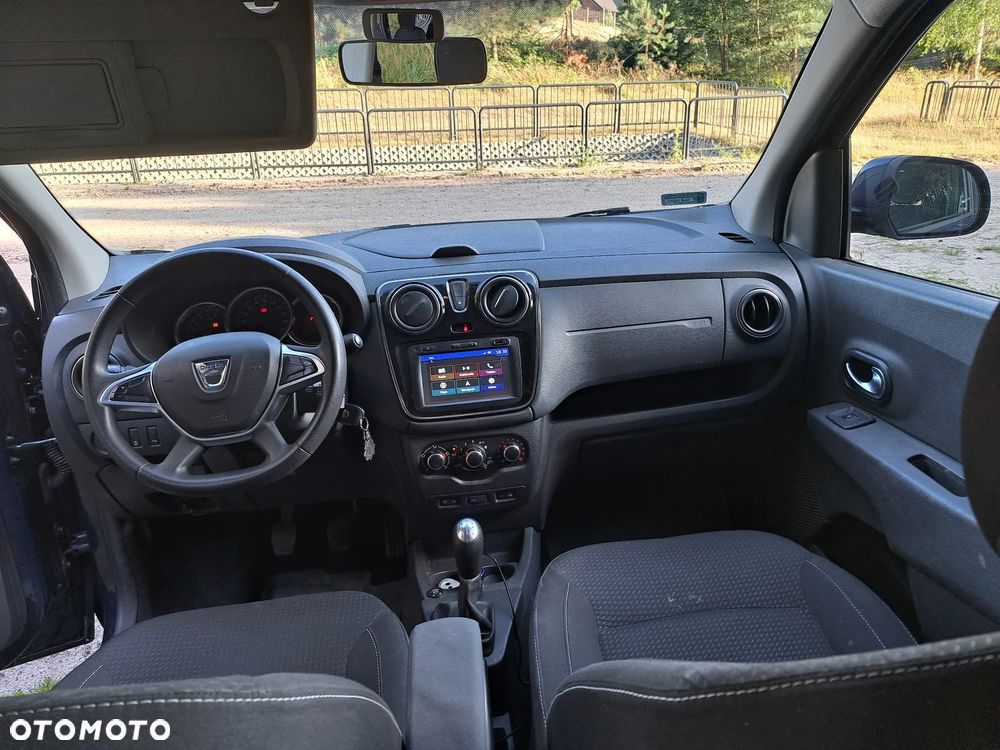 Dacia Lodgy 1.6 SCe Laureate S&S - 6