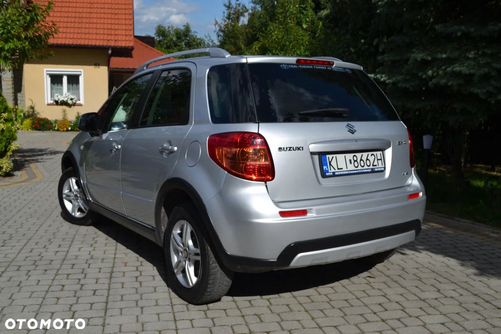 Suzuki SX4 1.6 Premium 4WD - 5