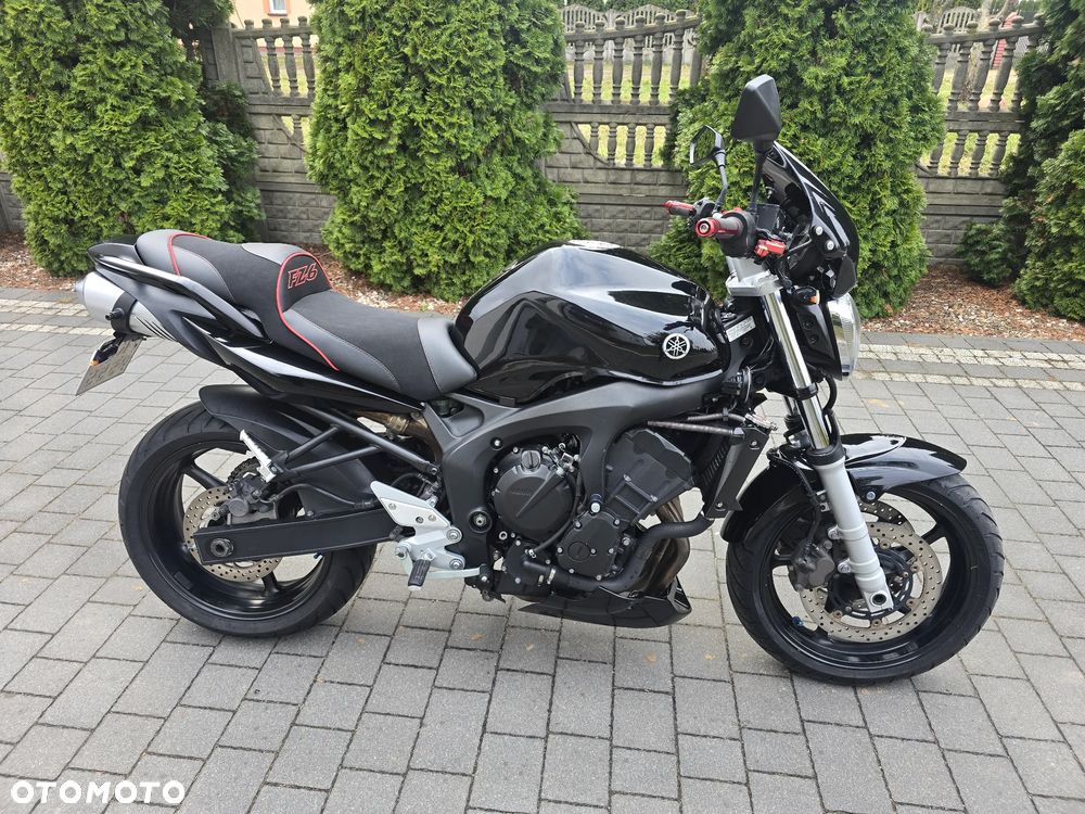 Yamaha FZ6 - 2