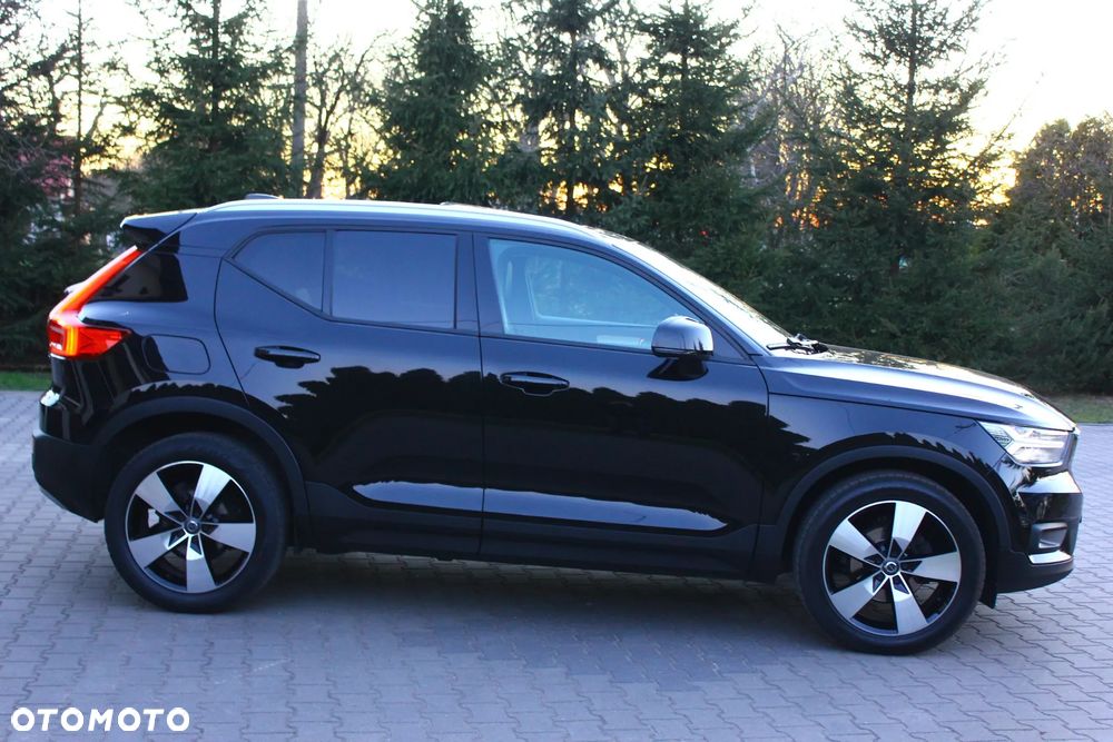 Volvo XC 40 D3 Momentum Pro - 21