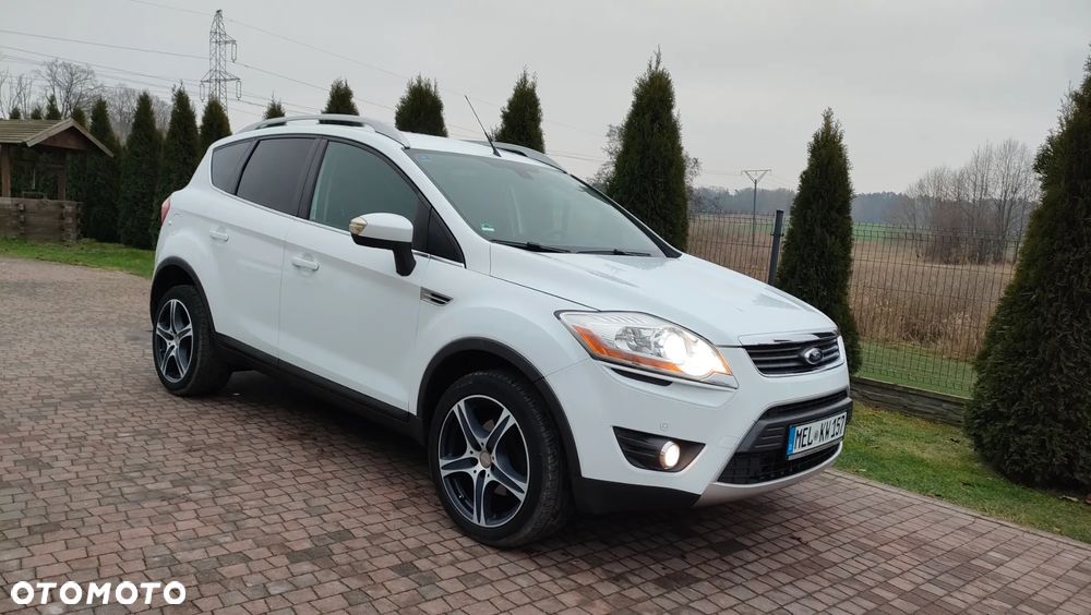 Ford Kuga 2.0 TDCi 2x4 Titanium - 19