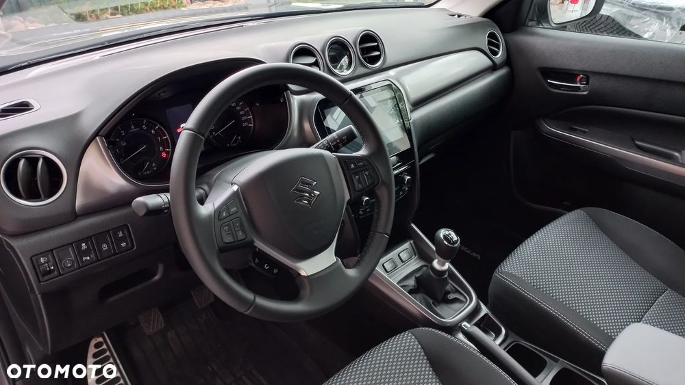 Suzuki Vitara 1.4 Boosterjet mHEV Premium Plus 2WD - 21