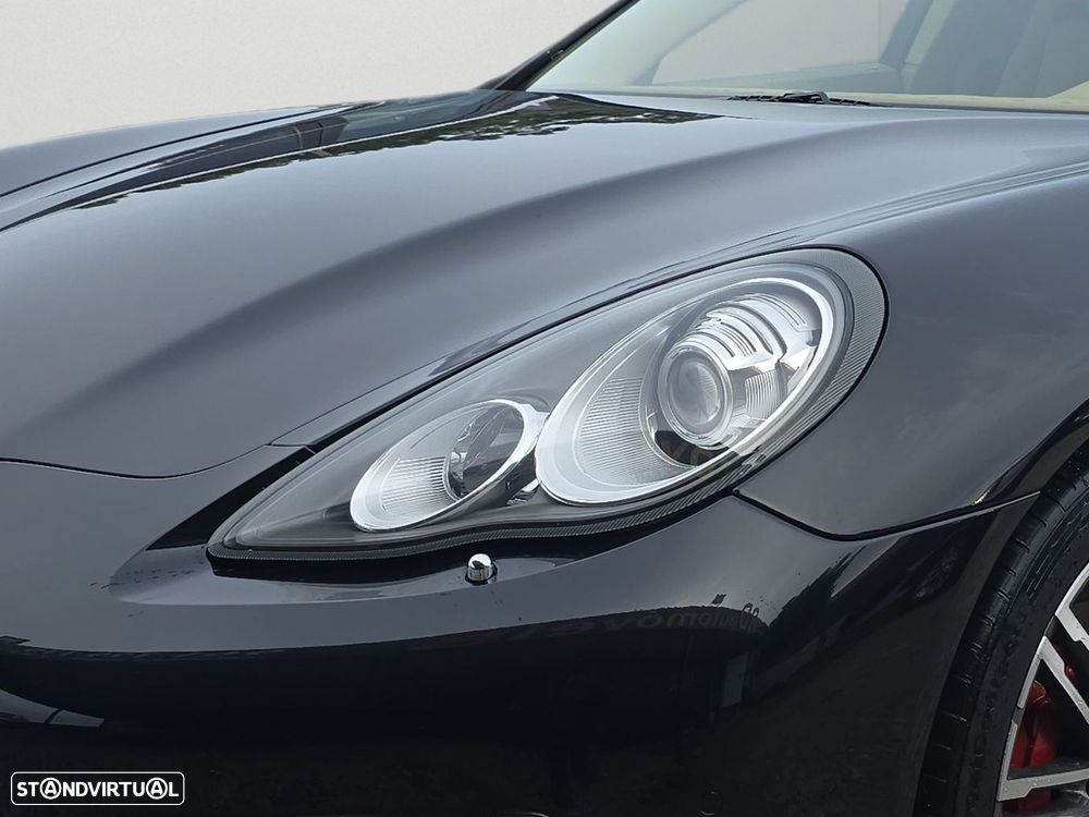 Porsche Panamera Sport Turismo - 5