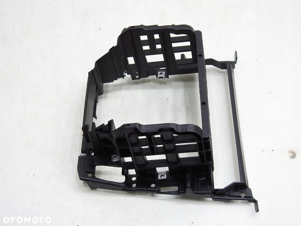 RAMKA STELAŻ RADIA BMW E60 E61 LIFT 6976403 - 2