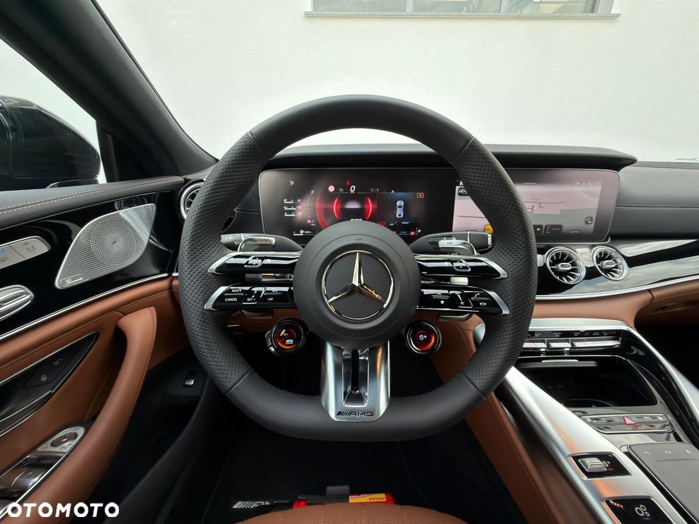 Mercedes-Benz AMG GT 53 4-Matic+ - 13