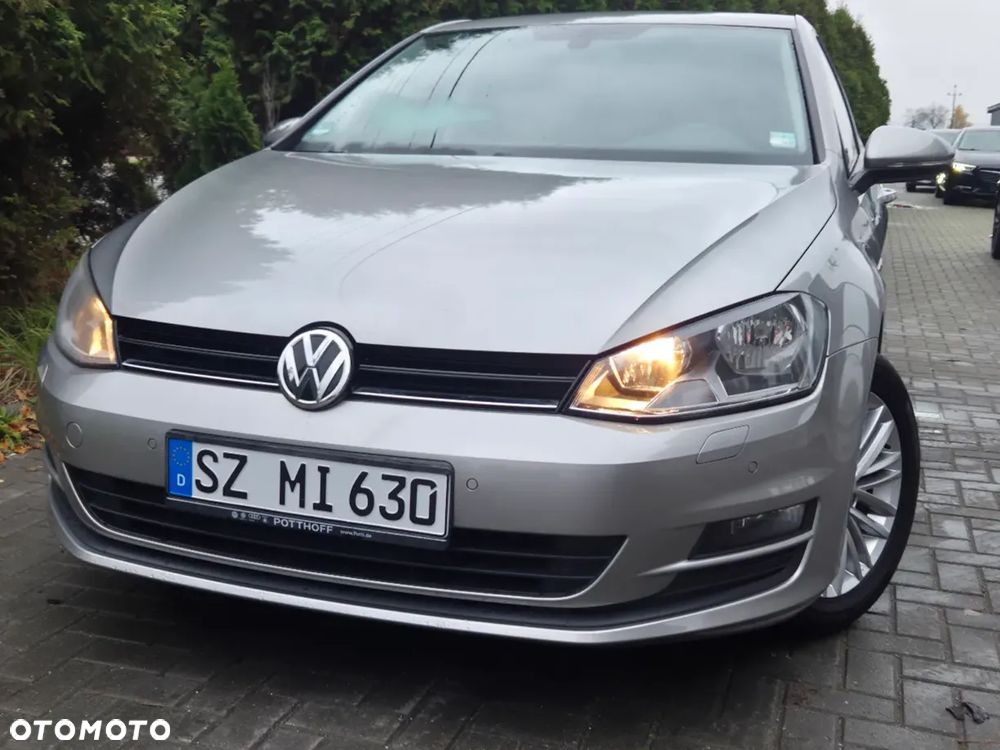 Volkswagen Golf 1.2 TSI BlueMotion Technology Cup - 3
