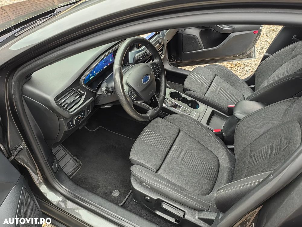 Ford Focus 1.5 EcoBlue Start-Stopp-System Aut. TITANIUM DESIGN - 26