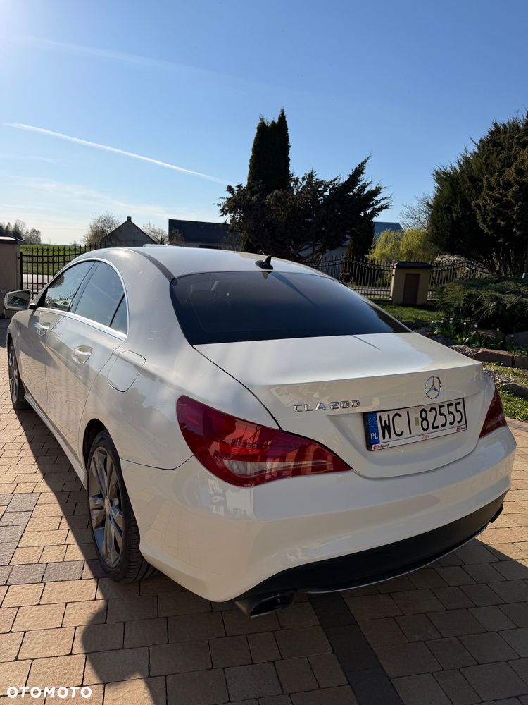 Mercedes-Benz CLA - 4