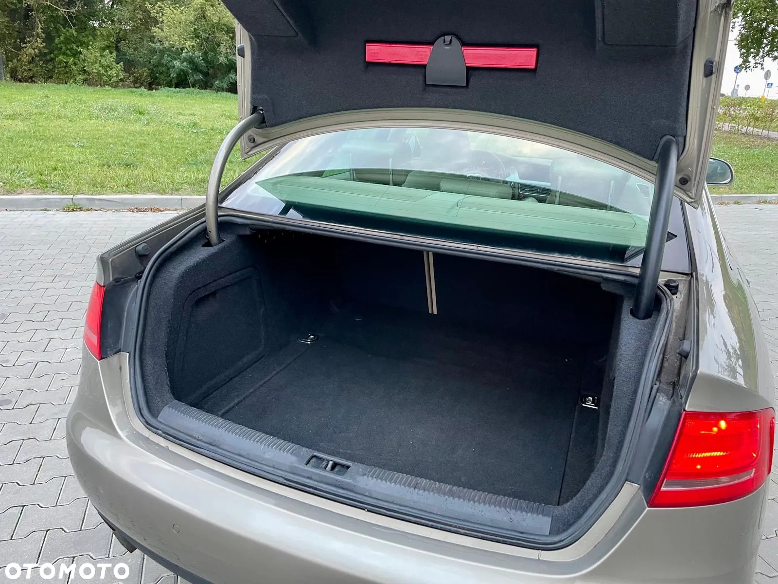 Audi A4 - 12