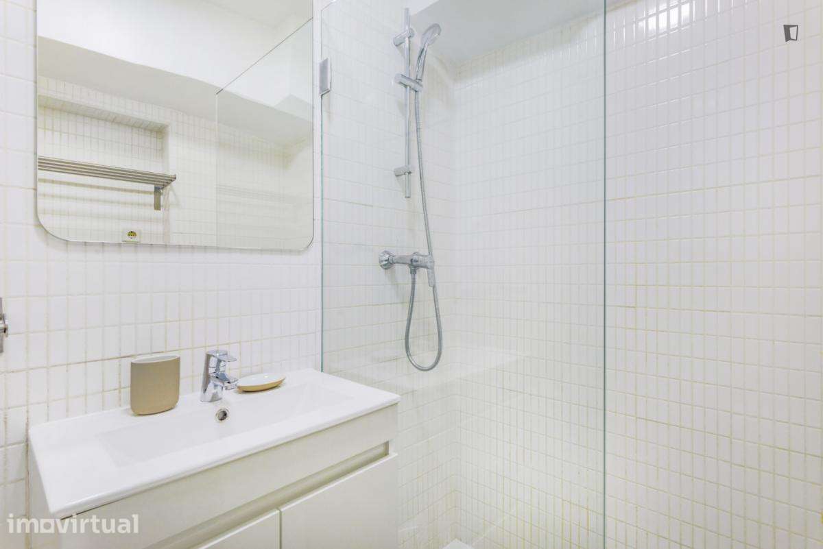 Apartamento com 2 quartos - localizado em Intendente Lisbon - Grande imagem: 3/26