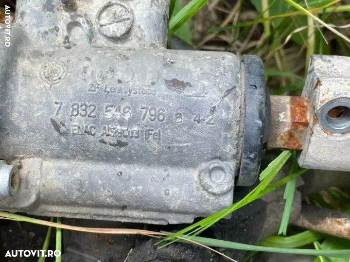 vând usa STG fata  aripa Dr .geam .mâner broasca macara plafon airbag cortina modul luneta audi A4 B8 2.7 TDI - 13