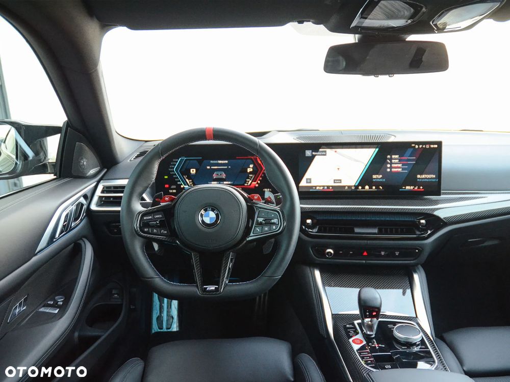 BMW M4 Competition M xDrive - 38