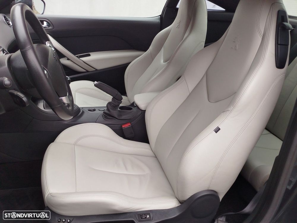 Peugeot RCZ 1.6 THP Onyx - 31
