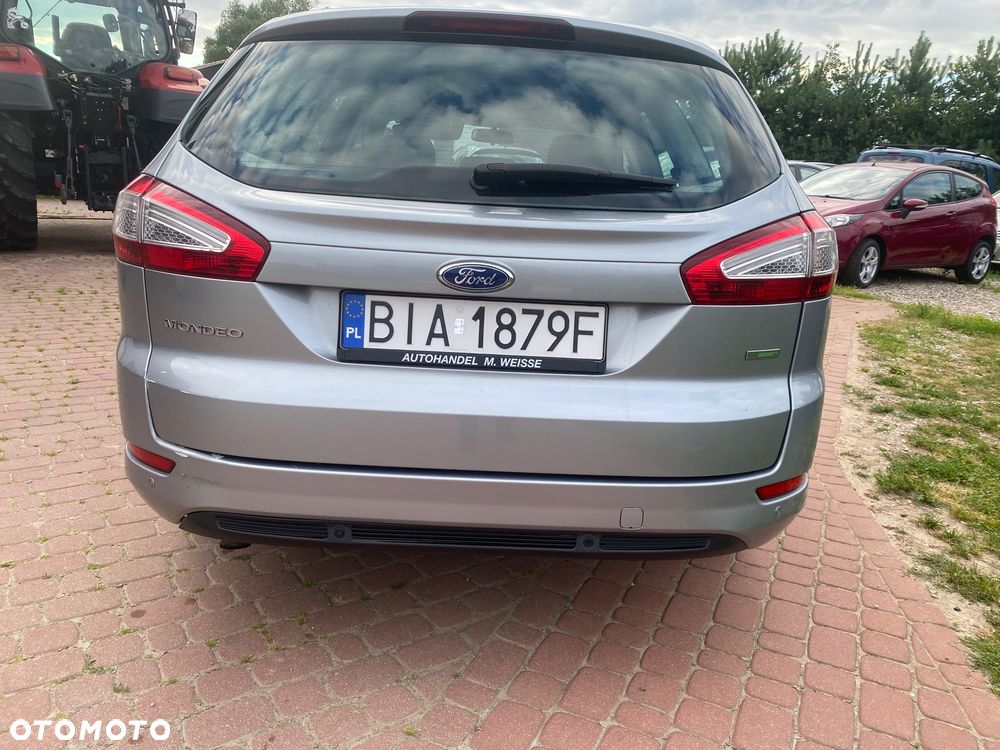 Ford Mondeo - 18