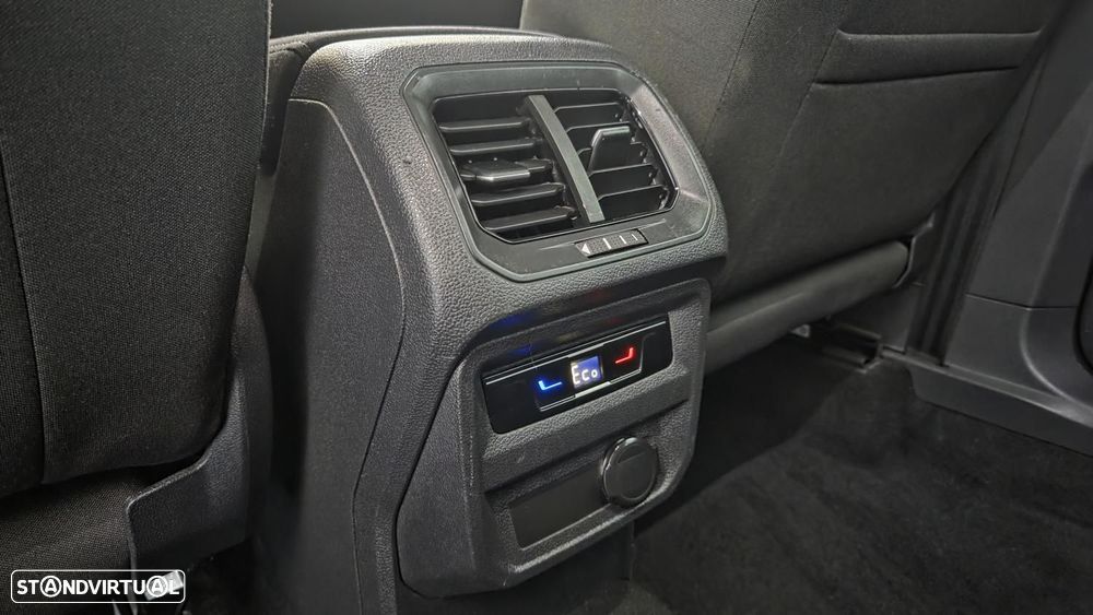 VW Tiguan 1.4 TSI eHybrid Conceptline DSG - 12