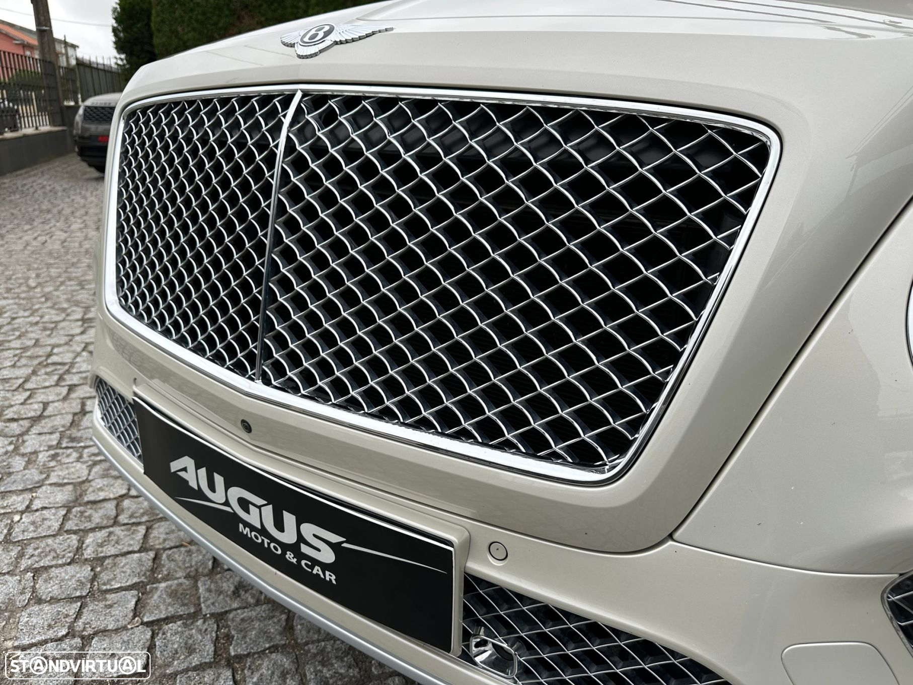 Bentley Bentayga Hybrid - 10