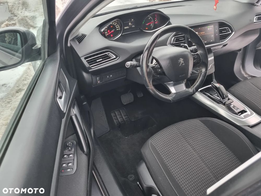 Peugeot 308 BlueHDi FAP 130 EAT6 Stop & Start Allure - 15