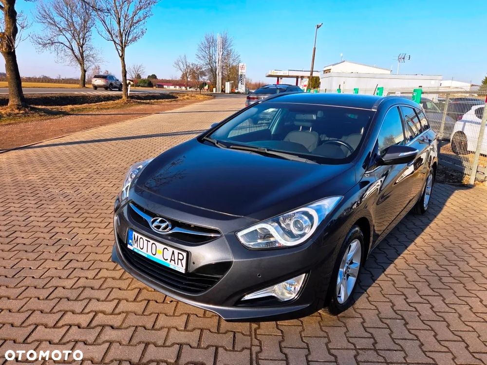 Hyundai i40 Kombi blue 1.7 CRDi Style - 17