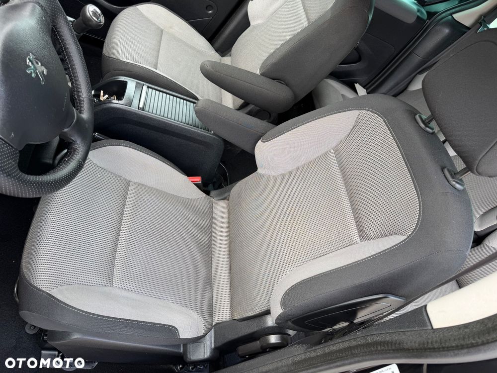 Peugeot Partner 1.6 HDi Outdoor - 28