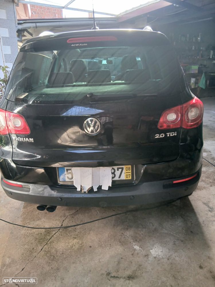 VW Tiguan 2.0 TDi DPF 4Motion Sport & Style - 5