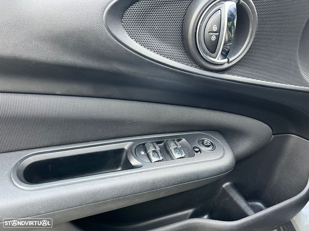 MINI Clubman One Auto - 30