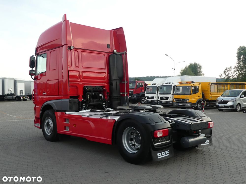 DAF XF 106.530 / RETARDER / PRZEBIEG 240 TYS KM !!! / HYDRAULIKA DWU OBWODOWA / - 6