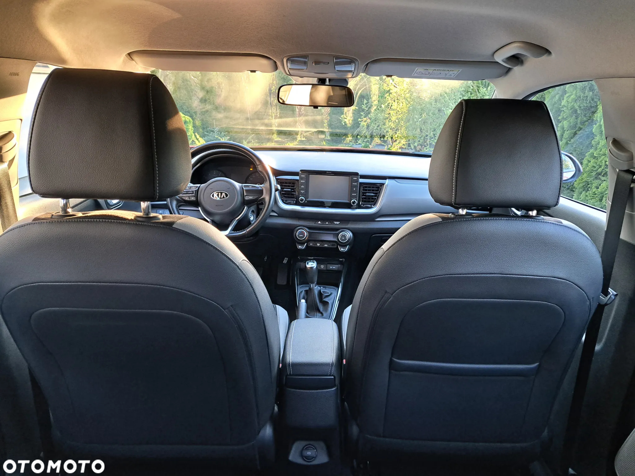 Kia Stonic 1.4 L - 14