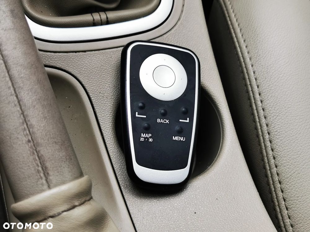 Renault Fluence 2.0 16V Privilege - 14